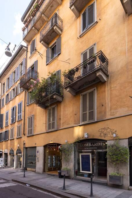 Peachtree Splendido Apt Nel Cuore Di Brera ミラノ エクステリア 写真